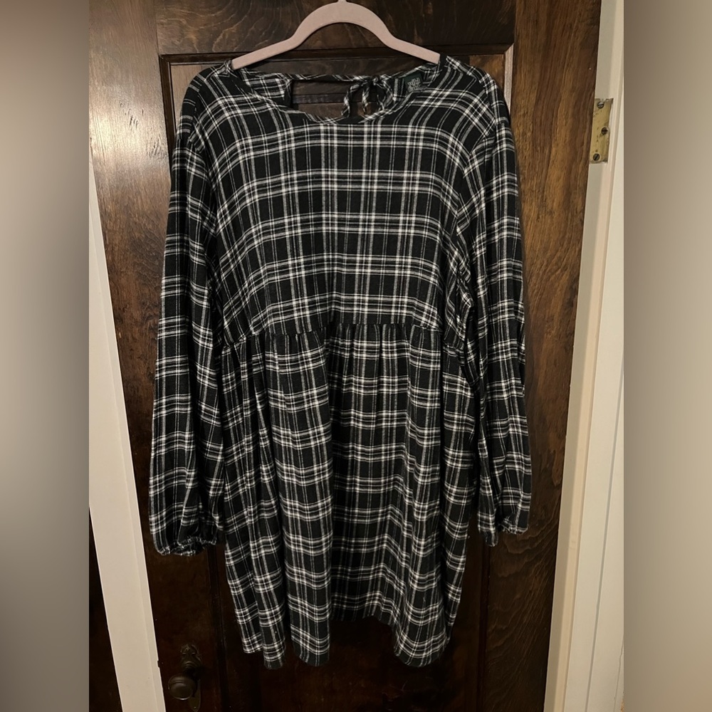 NWT Wild fable baby doll plaid long sleeve dress